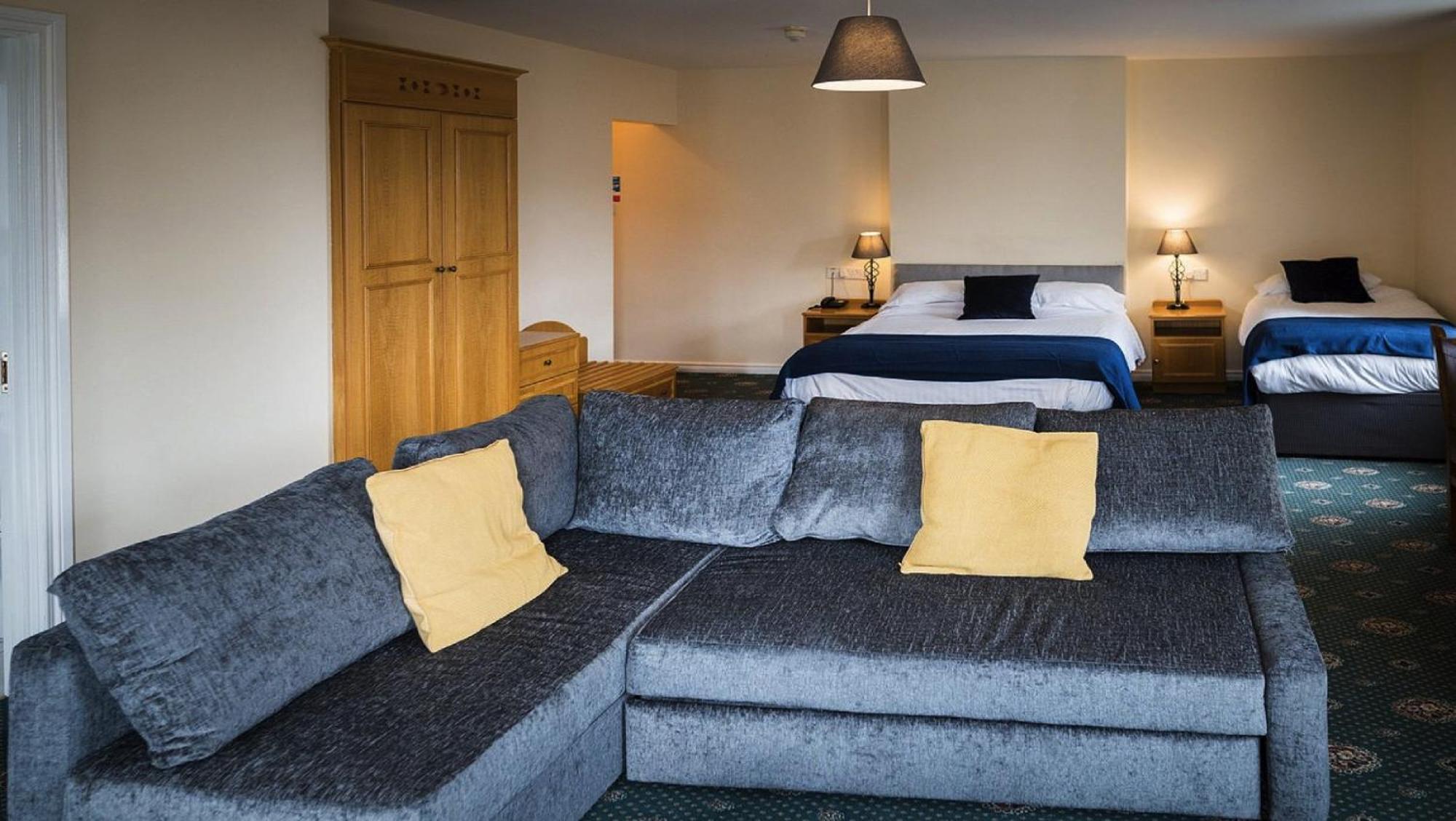 The Donard Bed & Breakfast Newcastle  Exterior photo