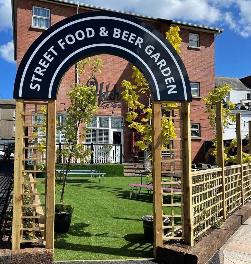The Donard Bed & Breakfast Newcastle  Exterior photo
